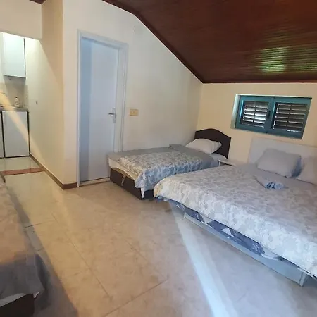Vojinovic * Budva