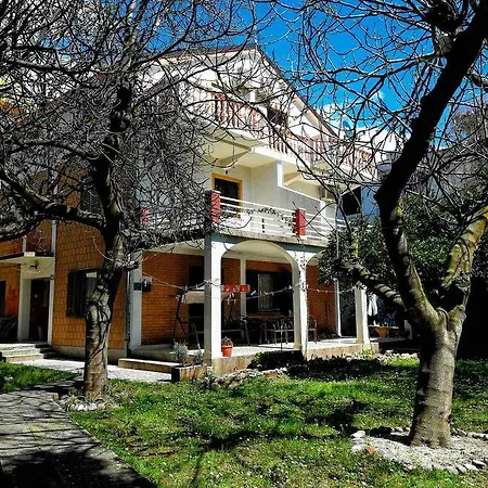 Apartment Vojinovic *